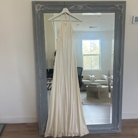 NEW Reformation Jeany Silk Dress Halter Neck Backless Maxi Dress Fior Di Latte M - Picture 7 of 13
